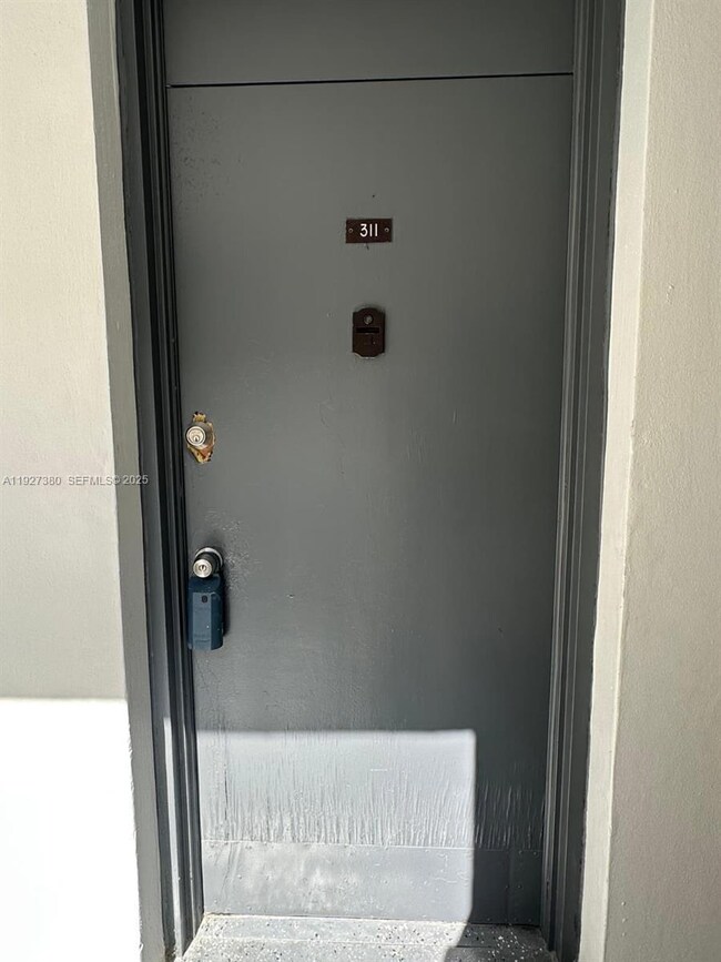 Parkway Towers unit 311, Miami, FL 33169 - photo 3