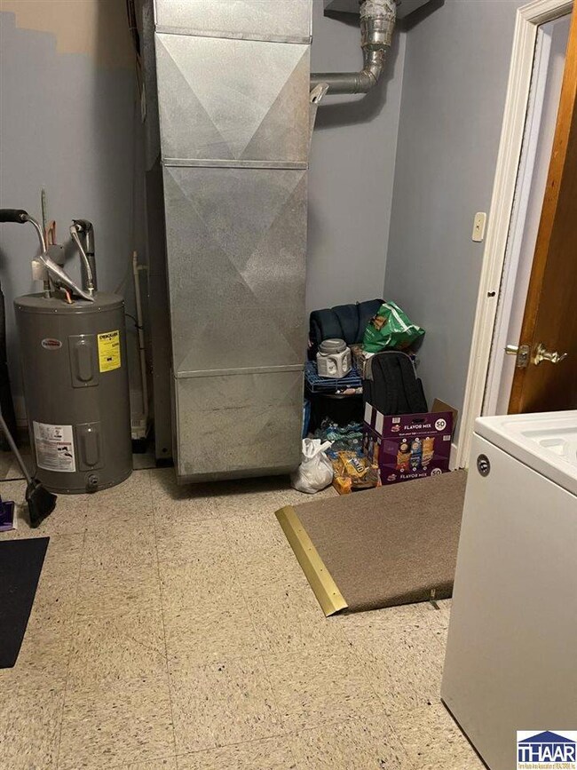 2710 Mariposa Dr, Terre Haute, IN 47803 - photo 6