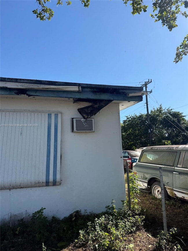 5770 SW 38th Ct, Davie, FL 33314 - photo 2