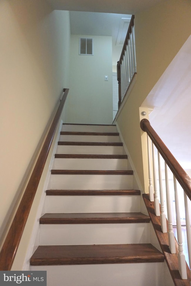 4009 Chesterwood Dr, Silver Spring, MD 20906 - photo 4