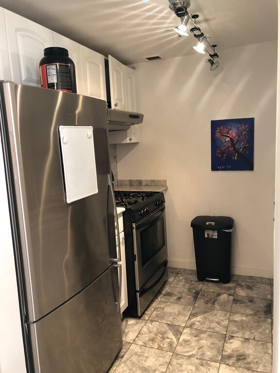 15 North Beacon St unit 509, Allston, MA 02134 - photo 4