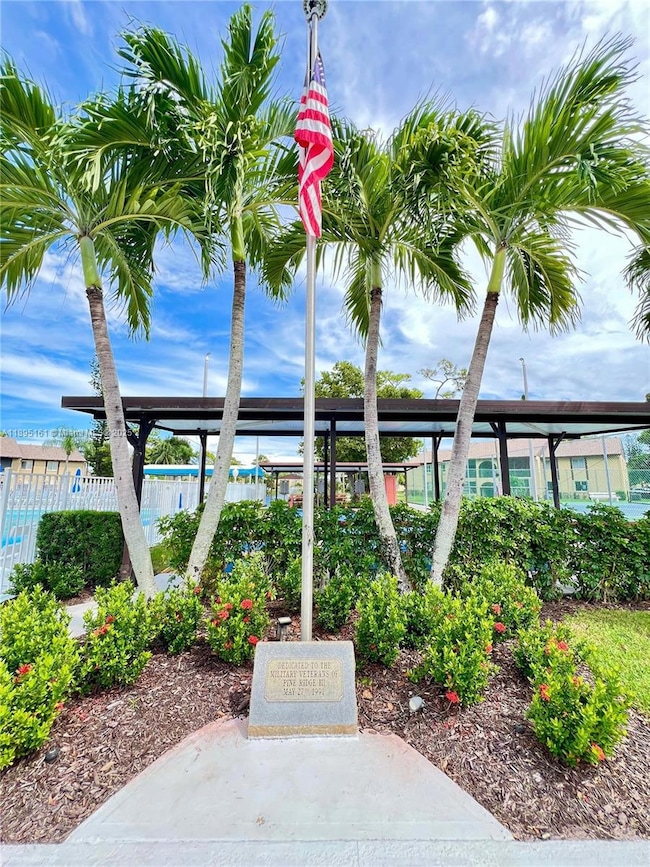 340 Pine Ridge Cir unit D-1, Greenacres, FL 33463 - photo 3