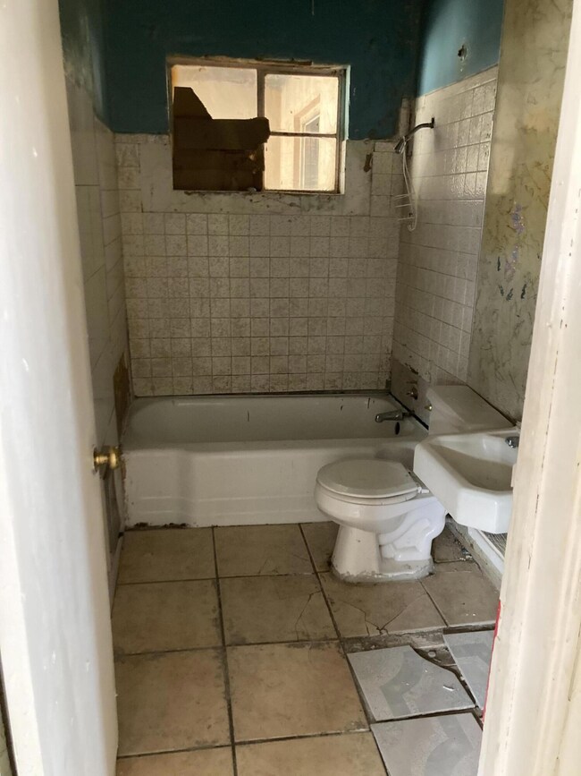 8301 Vance Place, El Paso, TX 79907 - photo 5