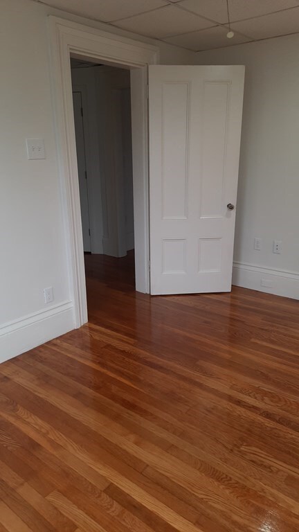 44 Warren Ave unit 2, Woburn, MA 01801 - photo 5