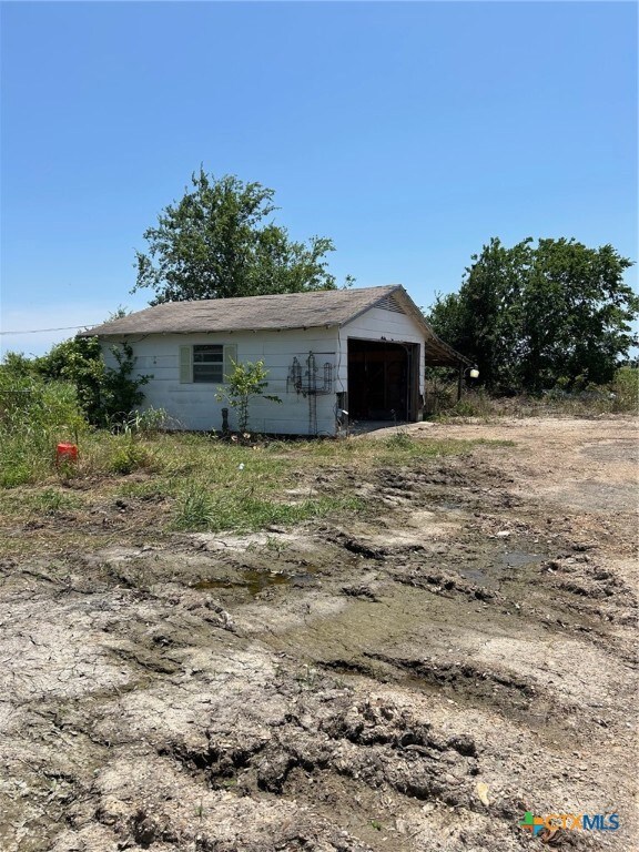11979 Fm 3369, Temple, TX 76501 - photo 3