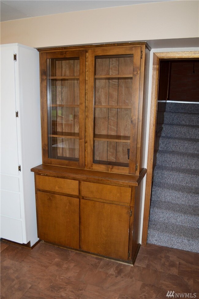 2631 Colorado St, Longview, WA 98632 - photo 6