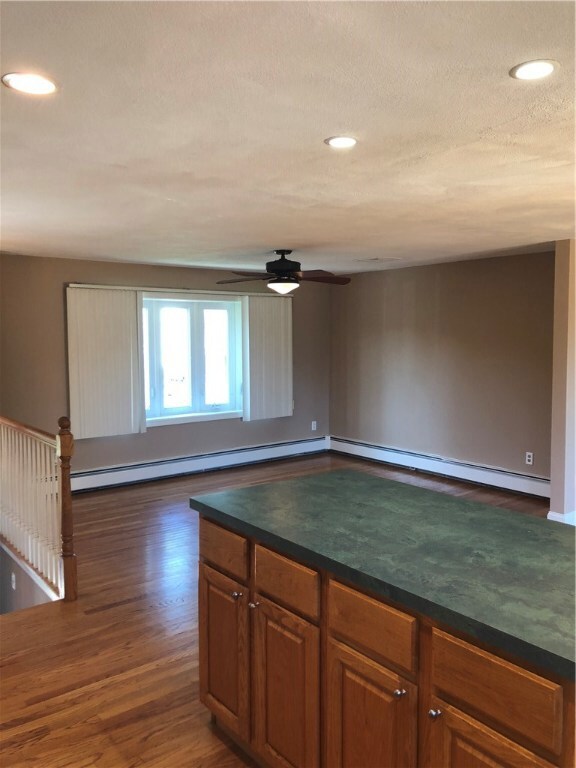 Living area/open kitchen