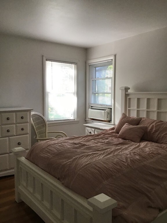 9 Tobey Ln, Mattapoisett, MA 02739 - photo 4