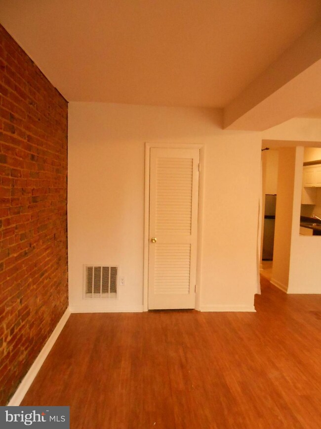 810 5th St NE unit B1, Washington, DC 20002 - photo 3
