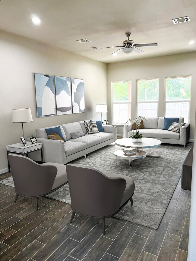 967 Lucky St, Houston, TX 77088 - photo 7