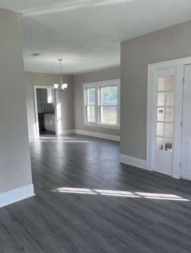 8704 Lanewood Dr, Houston, TX 77016 - photo 4