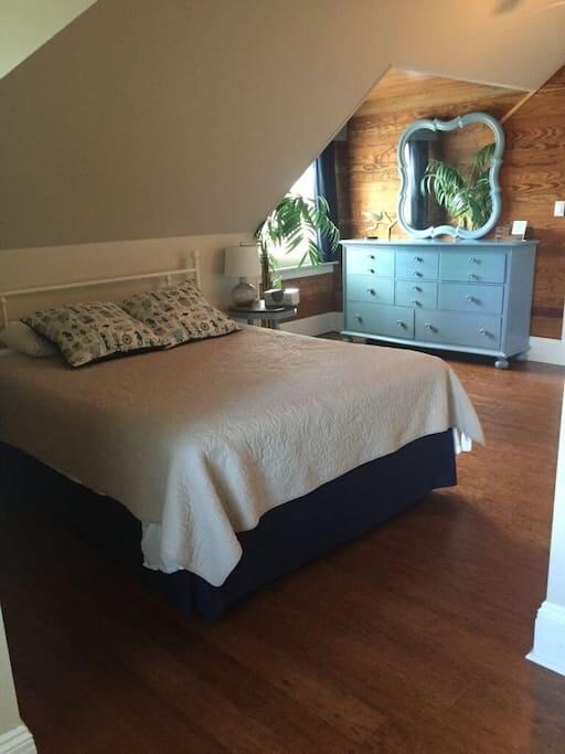 Upstairs 2