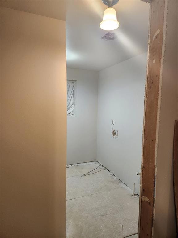 1501 K St SW, Cedar Rapids, IA 52404 - photo 3