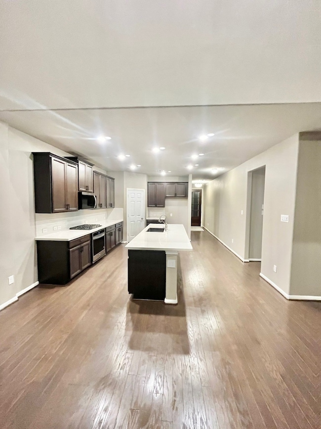 2307 Sweet Bay Dr, Texas City, TX 77568 - photo 3