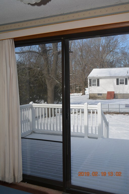 23 Oakcrest Cir, Methuen, MA 01844 - photo 5