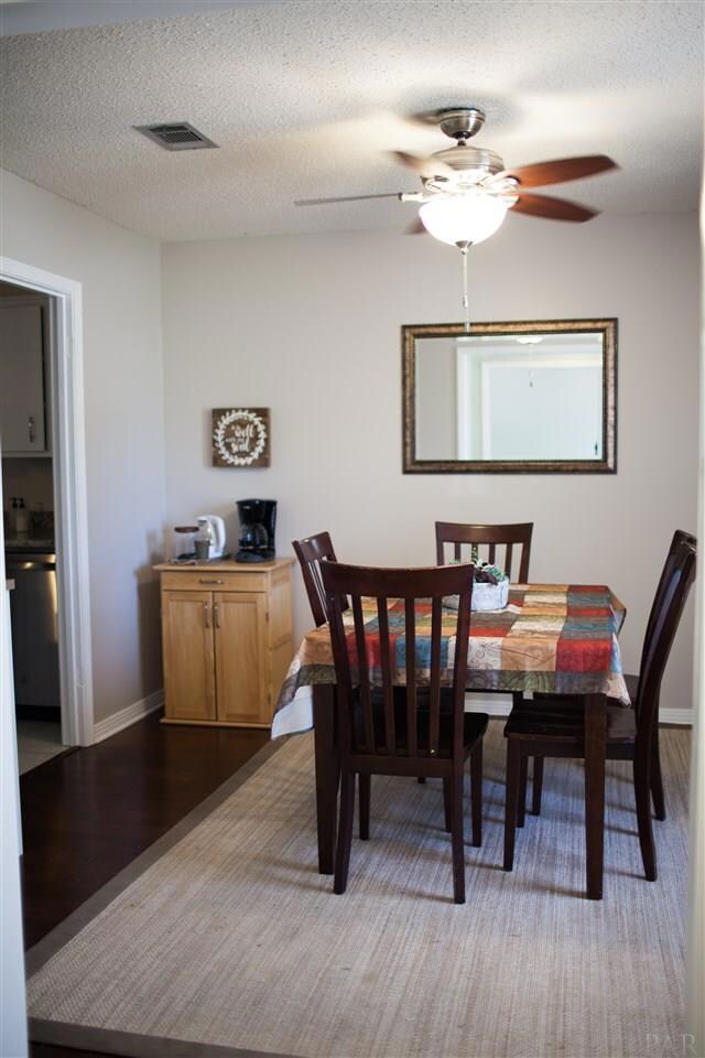 8133 Westbourne Dr, Pensacola, FL 32506 - photo 4