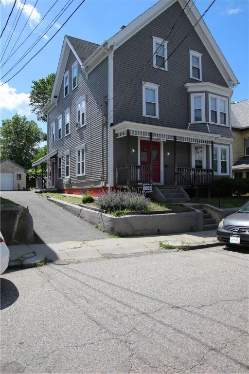 344 2nd Ave, Woonsocket, RI 02895 - photo 2