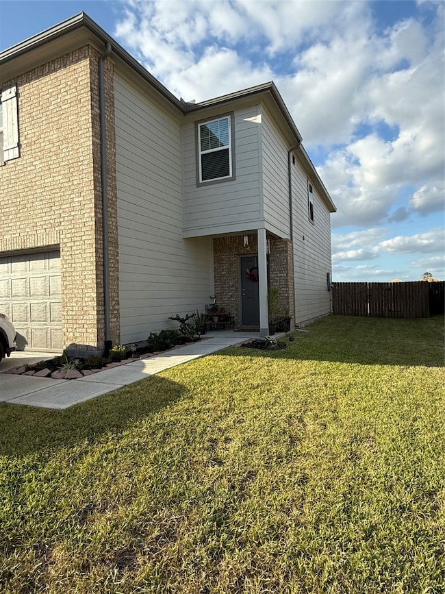 7803 Flowering Lotus Ln, Houston, TX 77016 - photo 7