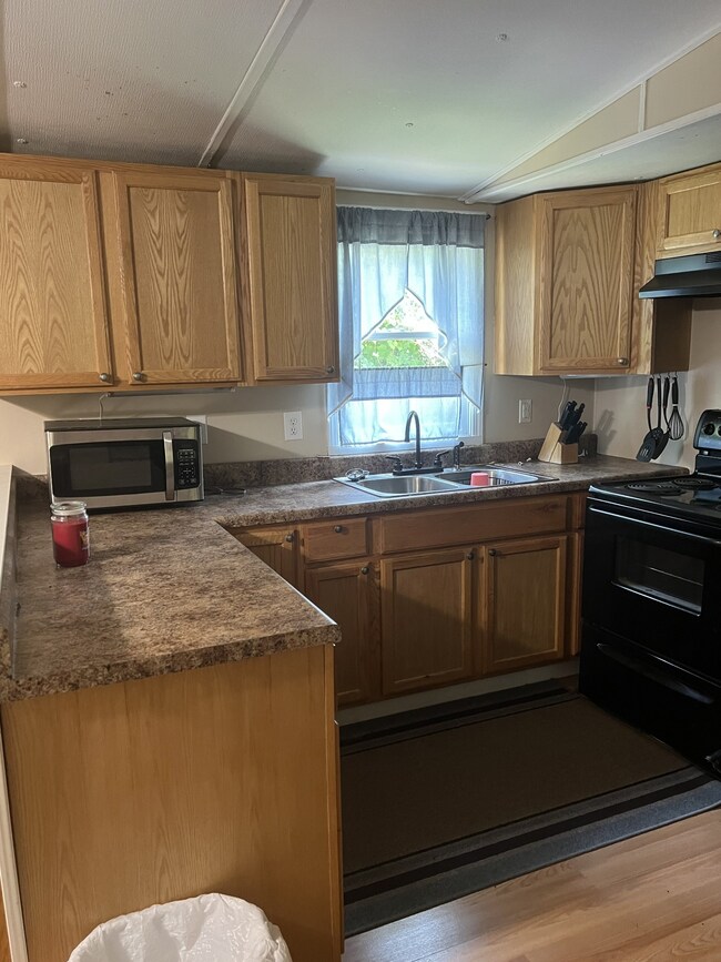 106 Rayburn St, Manchester, TN 37355 - photo 6