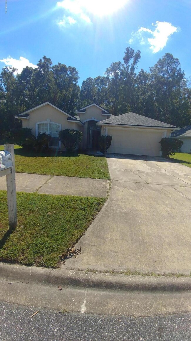 6420 Hannah Stables Dr, Jacksonville, FL 32244 - photo 3