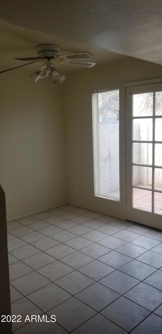 1701 E Pepper Cir unit 1, Mesa, AZ 85203 - photo 3