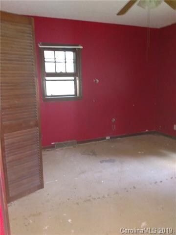 136 Scroggs Cemetery Rd, Statesville, NC 28677 - photo 5