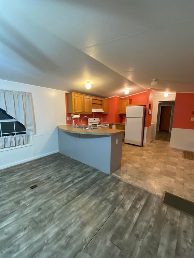 14 Chestnut Rd, North Hampton, NH 03862 - photo 4