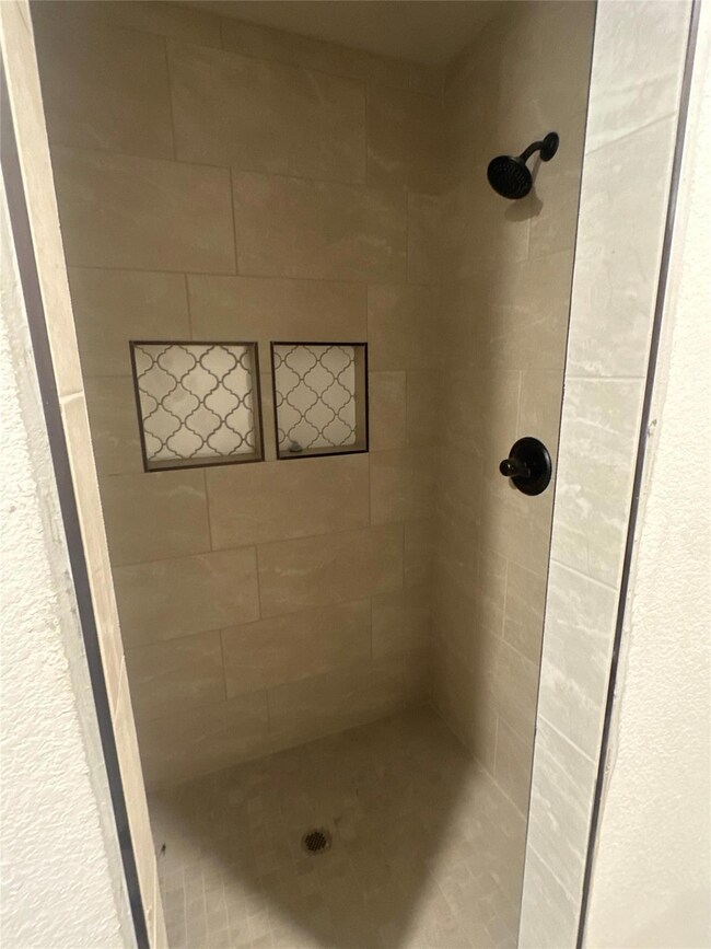 1018 Bluestem Ct, Brock, TX 76087 - photo 7