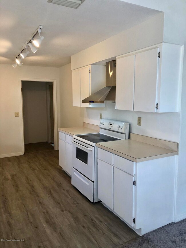 26D558F4-69D6-4581-B722-427C8E0BA6D3