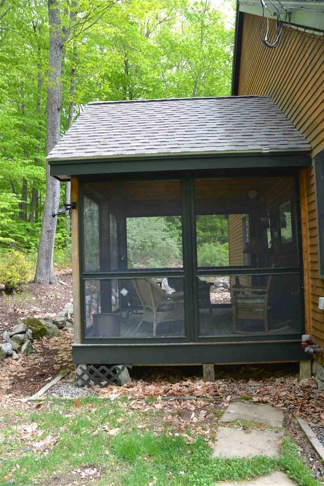 14 Abenaukee Dr, Wolfeboro, NH 03894 - photo 3