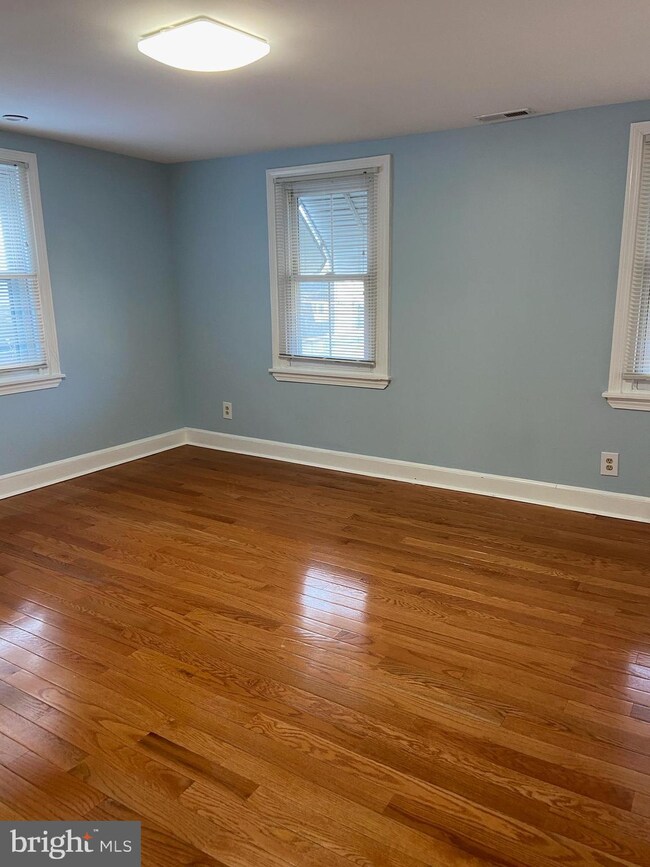 227 Simpson Rd, Ardmore, PA 19003 - photo 2