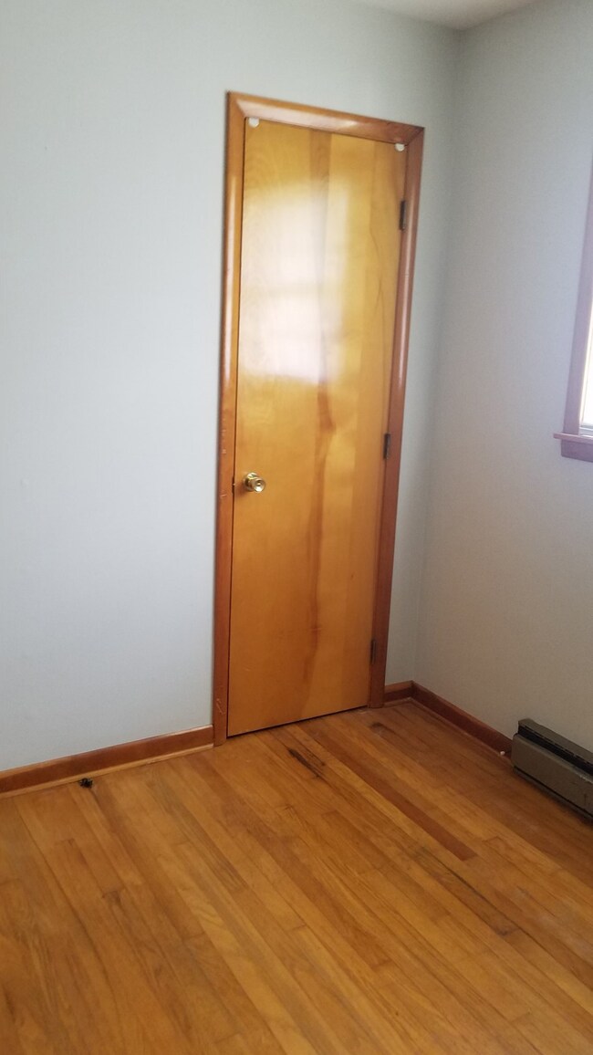 704 Neely Ave, Shelbyville, TN 37160 - photo 5