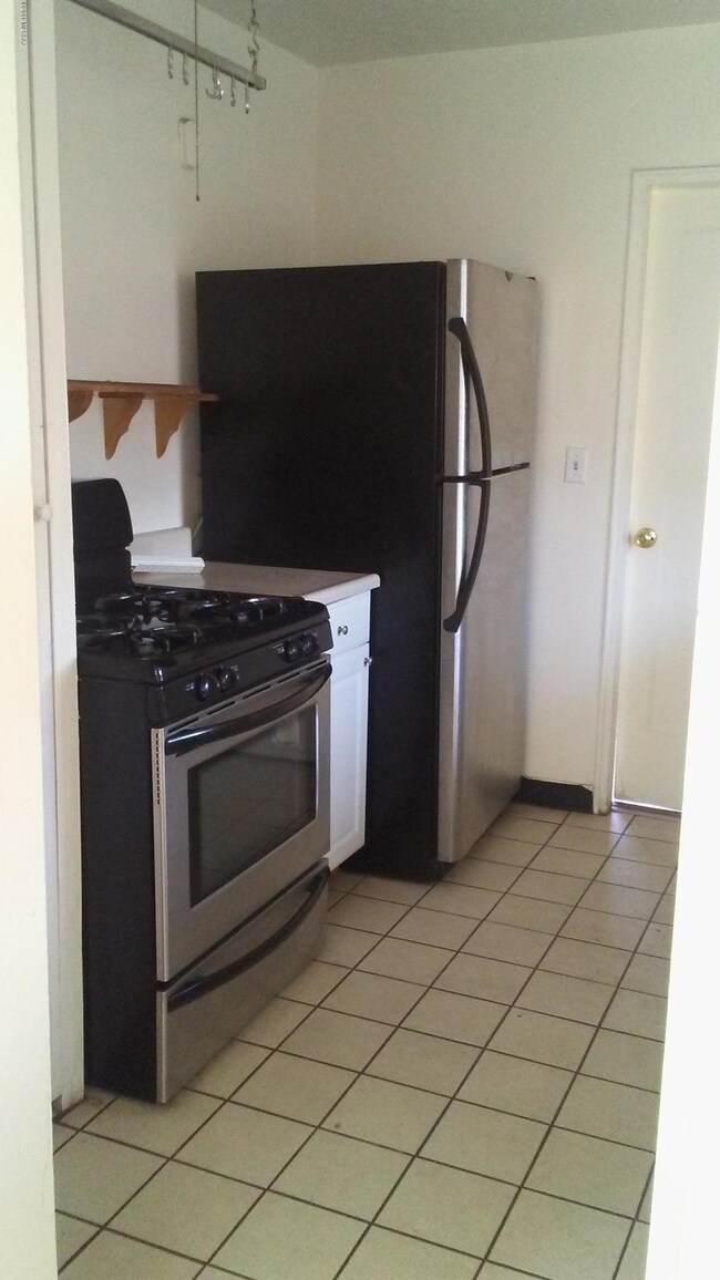 2441 E Helen St, Tucson, AZ 85719 - photo 4