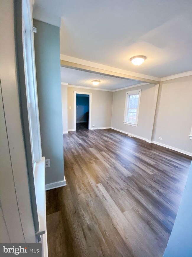 14 W Buck St, Paulsboro, NJ 08066 - photo 6