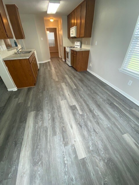 3615 Mahogany Trail, Pearland, TX 77584 - photo 5