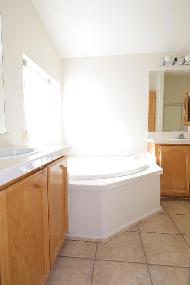 1085 Tasman Dr unit 225, Sunnyvale, CA 94089 - photo 5