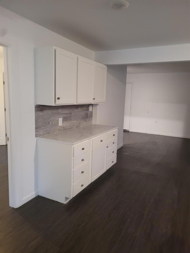 7820 Corina Dr, Fort Worth, TX 76108 - photo 3