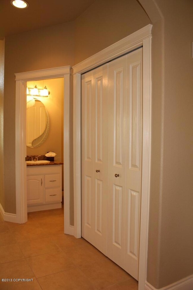 Tiled Guest Bathroom