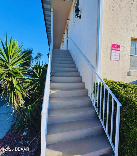 Outside Stairs to Unit (No Elevators)