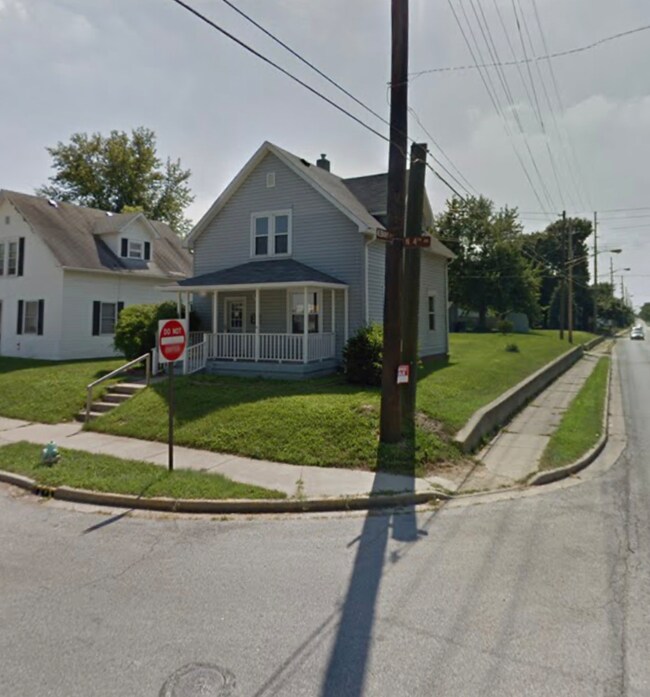 92 N 4th Ave, Beech Grove, IN 46107 - photo 4