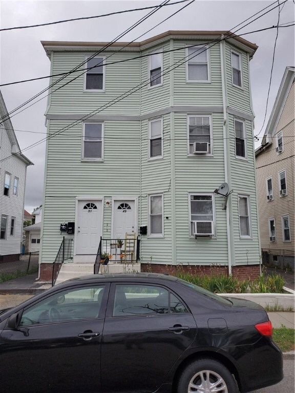 49 Algonquin St, Providence, RI 02907 - photo 2