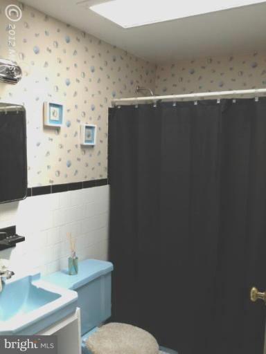 3241 Kessler Rd, Halethorpe, MD 21227 - photo 2