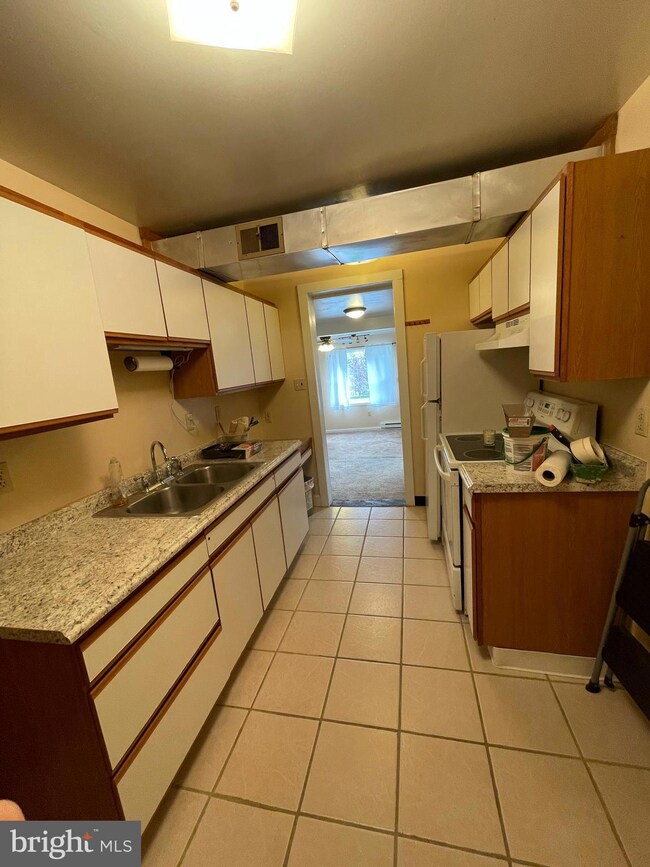 4143 Jacksonwald Ave unit A, Reading, PA 19606 - photo 7