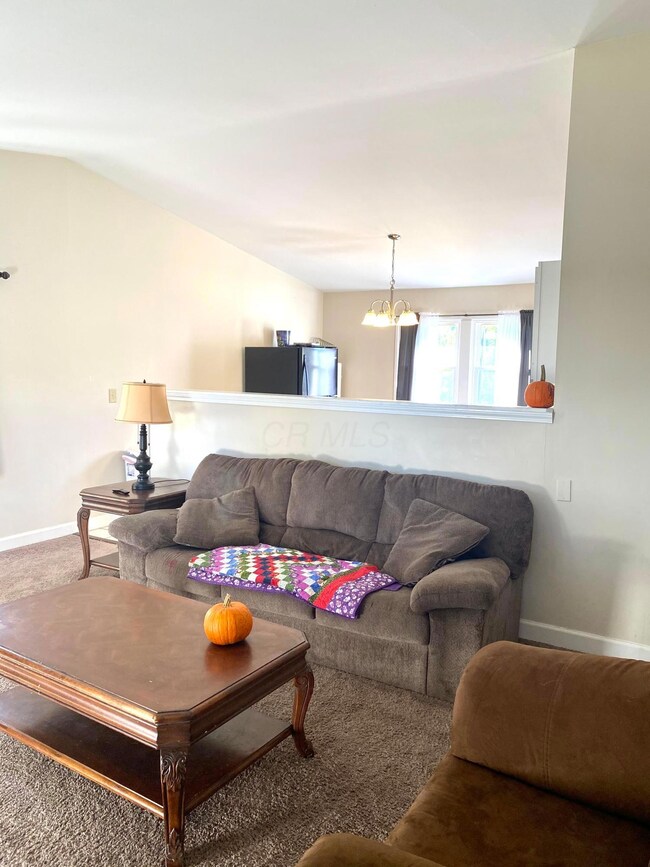 Topsfield Living B