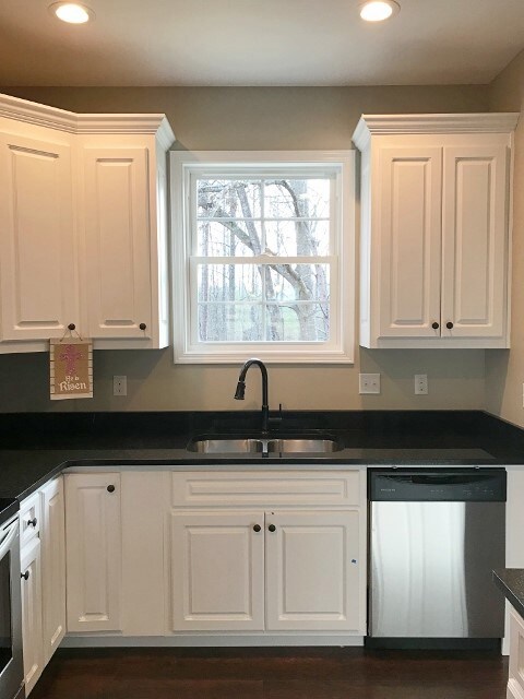 106 Gilstrap Dr unit Liberty, Liberty, SC 29657 - photo 7