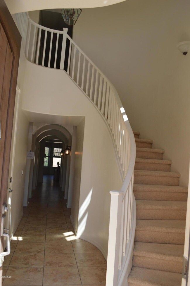 870 E Canyon Way, Chandler, AZ 85249 - photo 4