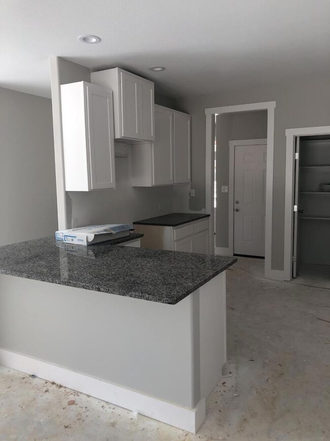 101 Dena Kay Dr, Lufkin, TX 75904 - photo 6