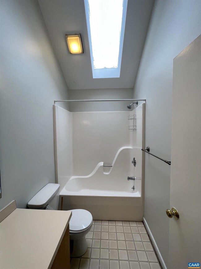 706 Exton Ct, Charlottesville, VA 22901 - photo 6