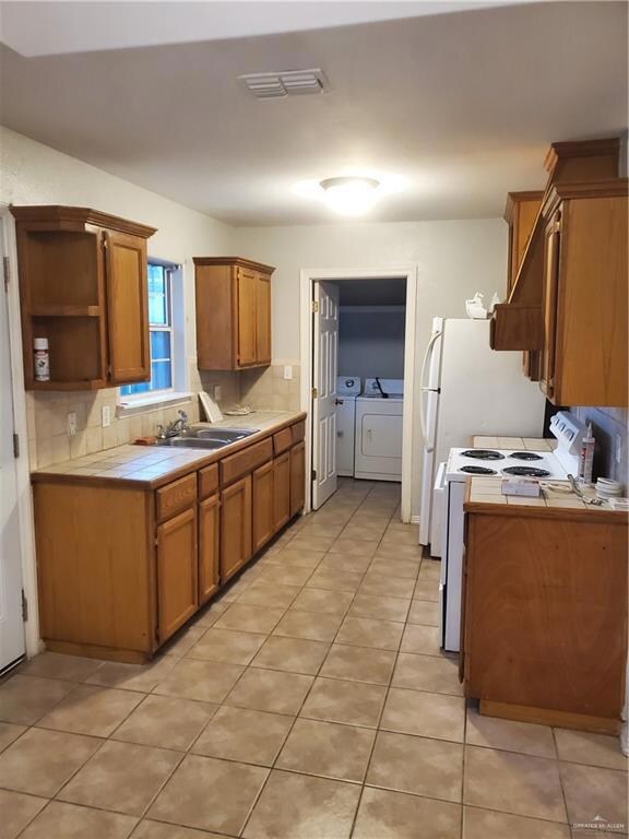 325 E Hawk Ave, Pharr, TX 78577 - photo 6