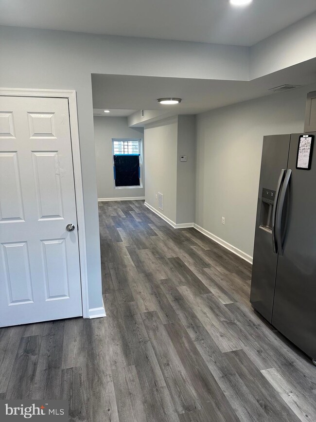 1337 Sargeant St, Baltimore, MD 21223 - photo 6